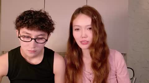 Li long hair and Ru short hair online show from June 2026 07:18:01 PM