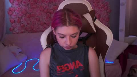 Snapshot of pinkytrix chatting on May 2026 06:09:02 AM pinkytrix online show from May 2026 06:09:02 AM