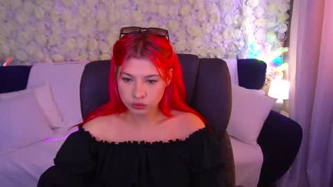 Snapshot of pinkytrix chatting on June 2026 12:32:01 PM pinkytrix online show from June 2026 12:32:01 PM