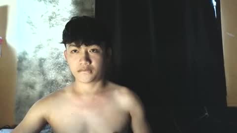 Snapshot of pinoy_petitehugecock chatting on November 2025 05:50:02 AM alex online show from November 2025 05:50:02 AM