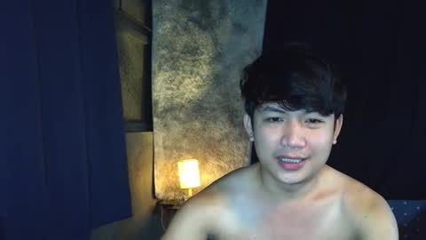 Snapshot of pinoy_petitehugecock chatting on December 2025 01:38:02 PM alex online show from December 2025 01:38:02 PM