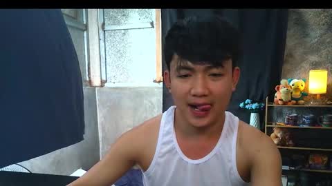 Snapshot of pinoy_petitehugecock chatting on January 2026 07:35:02 AM alex online show from January 2026 07:35:02 AM