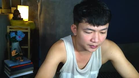 Snapshot of pinoy_petitehugecock chatting on February 2026 03:21:02 PM alex online show from February 2026 03:21:02 PM