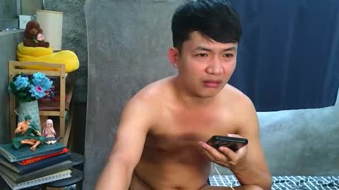 Snapshot of pinoy_petitehugecock chatting on March 2026 07:37:02 AM alex online show from March 2026 07:37:02 AM