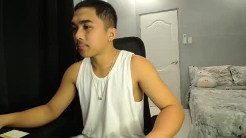 Snapshot of pinoyadriannexxx chatting on October 2025 02:01:02 AM Adrianne online show from October 2025 02:01:02 AM