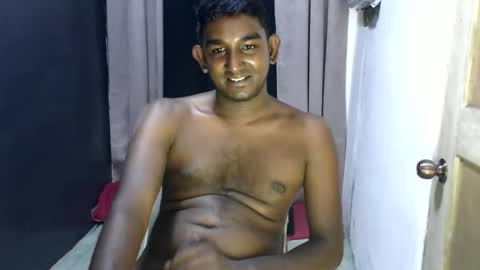 rayvienn online show from April 2026 04:07:02 PM