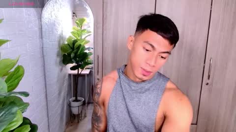 ethan online show from November 2025 04:34:01 AM