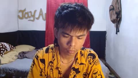 Snapshot of pinoymonstercock_xx chatting on January 2025 10:32:02 AM WIN WIN JAY AR online show from January 2025 10:32:02 AM