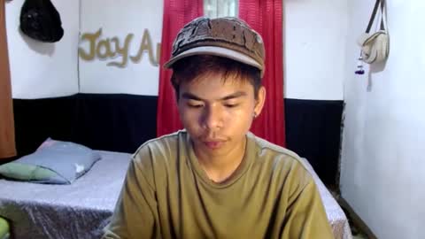 Snapshot of pinoymonstercock_xx chatting on February 2025 08:33:02 AM WIN WIN JAY AR online show from February 2025 08:33:02 AM