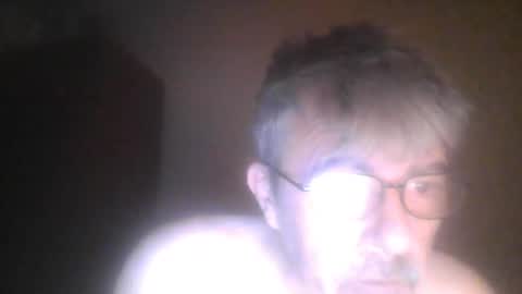 Snapshot of pipi2704 chatting on December 2024 12:52:01 AM pipi2704 online show from December 2024 12:52:01 AM