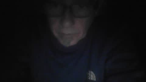 Snapshot of pipi2704 chatting on December 2024 02:55:02 AM pipi2704 online show from December 2024 02:55:02 AM