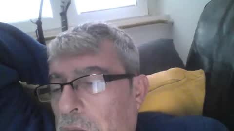 Snapshot of pipi2704 chatting on January 2025 09:07:01 AM pipi2704 online show from January 2025 09:07:01 AM
