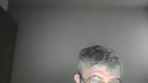 Snapshot of pipi2704 chatting on January 2025 06:31:02 AM pipi2704 online show from January 2025 06:31:02 AM