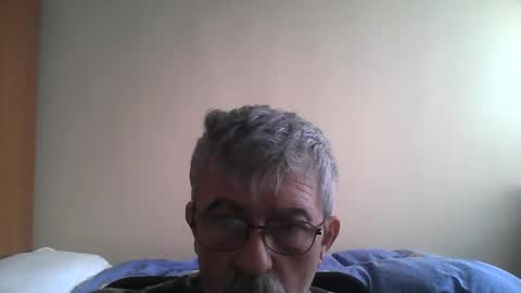 Snapshot of pipi2704 chatting on February 2025 11:32:01 AM pipi2704 online show from February 2025 11:32:01 AM
