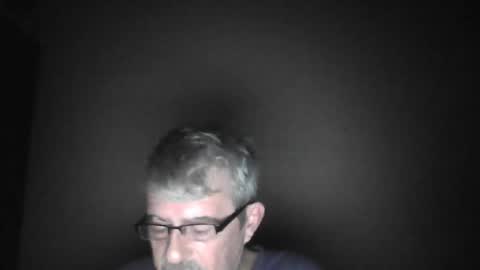 Snapshot of pipi2704 chatting on February 2025 05:58:01 PM pipi2704 online show from February 2025 05:58:01 PM