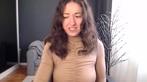 piscesgirl06 online show from April 2026 04:35:01 AM