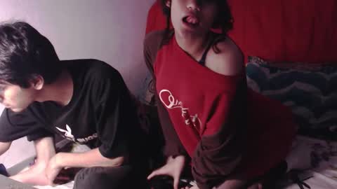 Snapshot of piscis_dreams chatting on December 2025 05:48:01 AM PiscisDreams online show from December 2025 05:48:01 AM