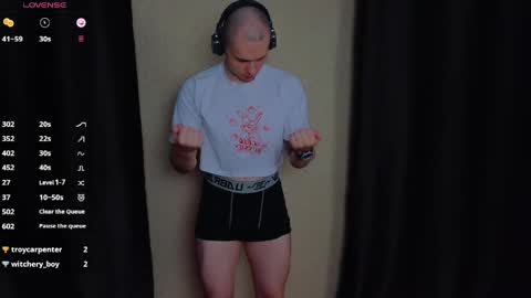 STRONGBEAUTY online show from April 2026 01:23:01 PM