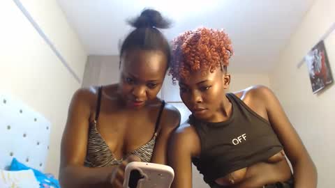 Pixie online show from October 2025 04:38:02 PM