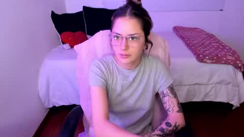 pixie online show from June 2026 01:59:02 AM