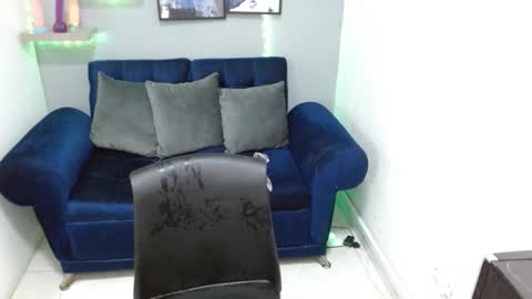 Snapshot of pixiefuckbooty chatting on November 2025 01:37:02 AM pixiefuckbooty online show from November 2025 01:37:02 AM