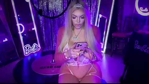 Snapshot of plasticfuckdoll chatting on December 2024 01:58:02 AM Dumb bimbo fuck doll online show from December 2024 01:58:02 AM
