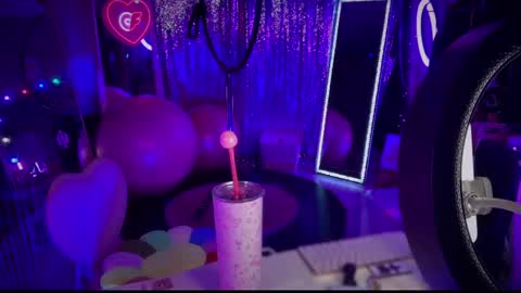 Snapshot of plasticfuckdoll chatting on February 2025 04:12:02 AM Dumb bimbo fuck doll online show from February 2025 04:12:02 AM