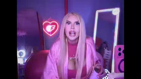 Snapshot of plasticfuckdoll chatting on October 2025 05:39:02 AM Dumb bimbo fuck doll online show from October 2025 05:39:02 AM