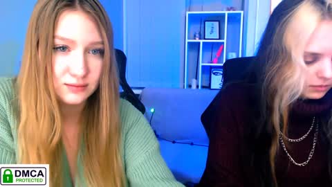 Sophie online show from December 2024 01:47:01 PM