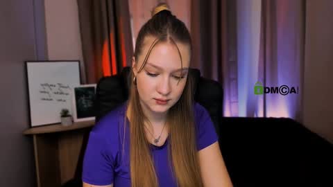 Sophie online show from January 2025 01:42:01 PM