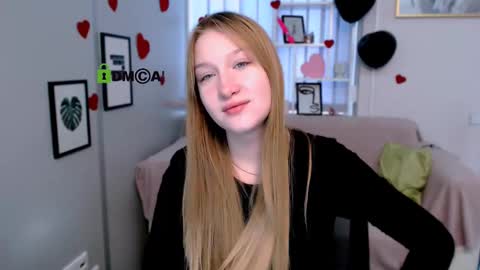Sophie online show from February 2025 12:37:02 PM