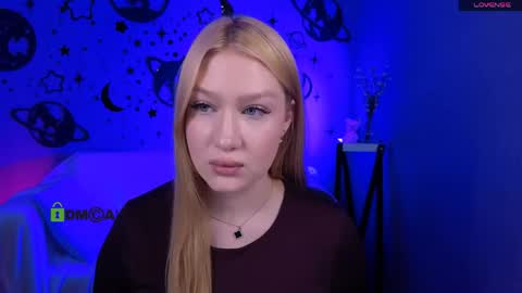 Sophie online show from April 2026 07:31:02 PM