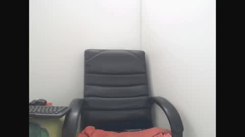 playfullpaulina online show from April 2026 03:05:01 PM