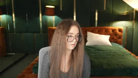 Lana online show from March 2026 11:24:01 AM