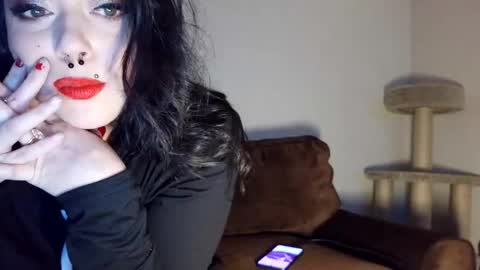 pleasantdinosaurus7537 online show from January 2026 05:22:01 AM