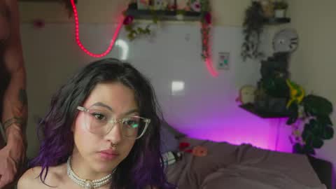 Snapshot of pleasure_room_x chatting on May 2026 01:44:01 AM Jessi Alex online show from May 2026 01:44:01 AM