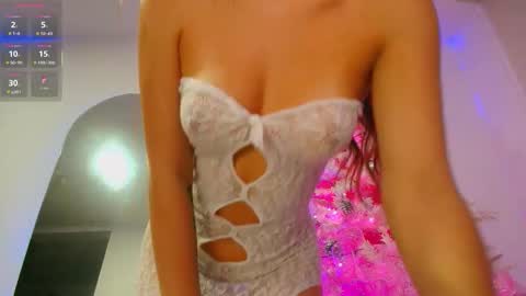 JUAN AND JULI online show from December 2025 12:40:02 AM