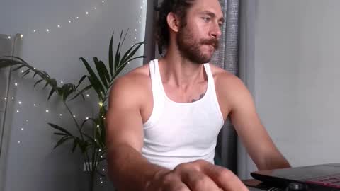 Snapshot of pleasurea chatting on December 2025 01:31:02 PM pleasure online show from December 2025 01:31:02 PM