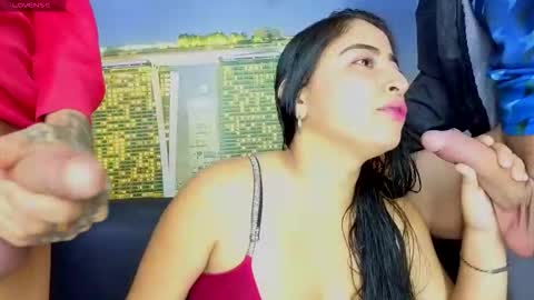 Snapshot of pleasureparadise_21 chatting on November 2025 03:23:02 AM pleasureparadise_21 online show from November 2025 03:23:02 AM