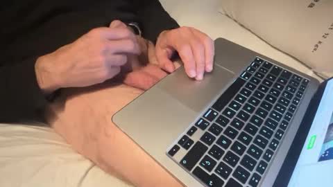 pliniowb online show from February 2025 02:00:01 AM