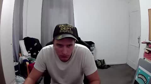 Snapshot of plkrisztian chatting on October 2025 07:39:01 AM plkrisztian online show from October 2025 07:39:01 AM