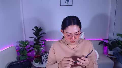 Snapshot of ploysaithailand chatting on October 2025 08:59:02 AM Ploysai online show from October 2025 08:59:02 AM