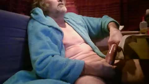 Fratzz online show from February 2025 09:52:02 PM