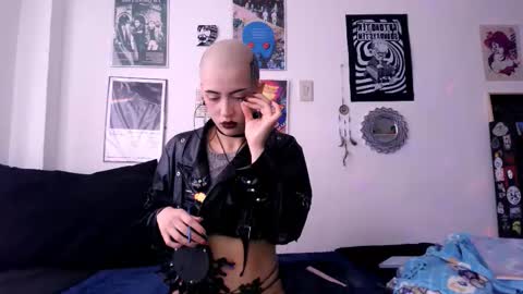    online show from October 2025 09:49:02 PM