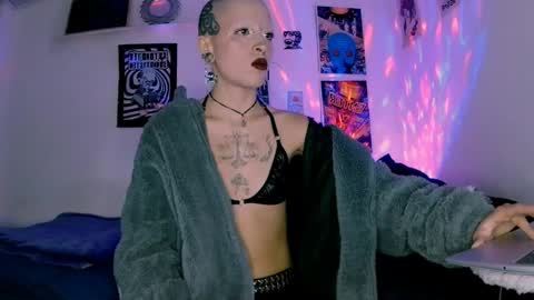    online show from April 2026 02:51:02 AM