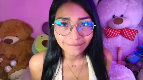 Nicole online show from June 2026 11:24:02 PM