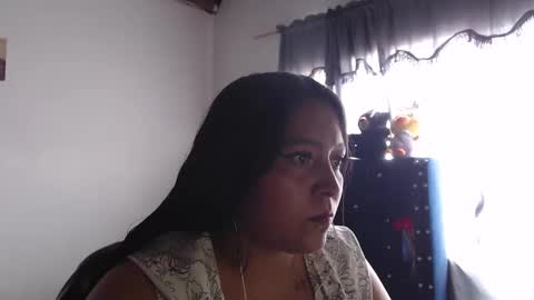 Snapshot of pocahontas_hall chatting on September 2025 02:31:01 PM Lily online show from September 2025 02:31:01 PM
