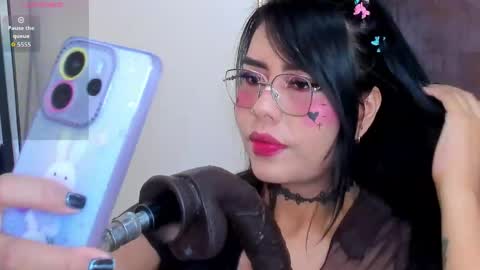 Snapshot of pocahontas_lantina chatting on May 2026 03:44:01 AM pocahontas_lantina online show from May 2026 03:44:01 AM