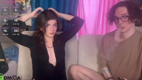 Snapshot of pocket_lovers chatting on March 2025 09:49:01 AM Cute Sofia and Handsome Richy online show from March 2025 09:49:01 AM