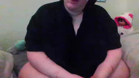 Snapshot of poetrytheseller chatting on October 2025 03:24:01 PM Poetry online show from October 2025 03:24:01 PM